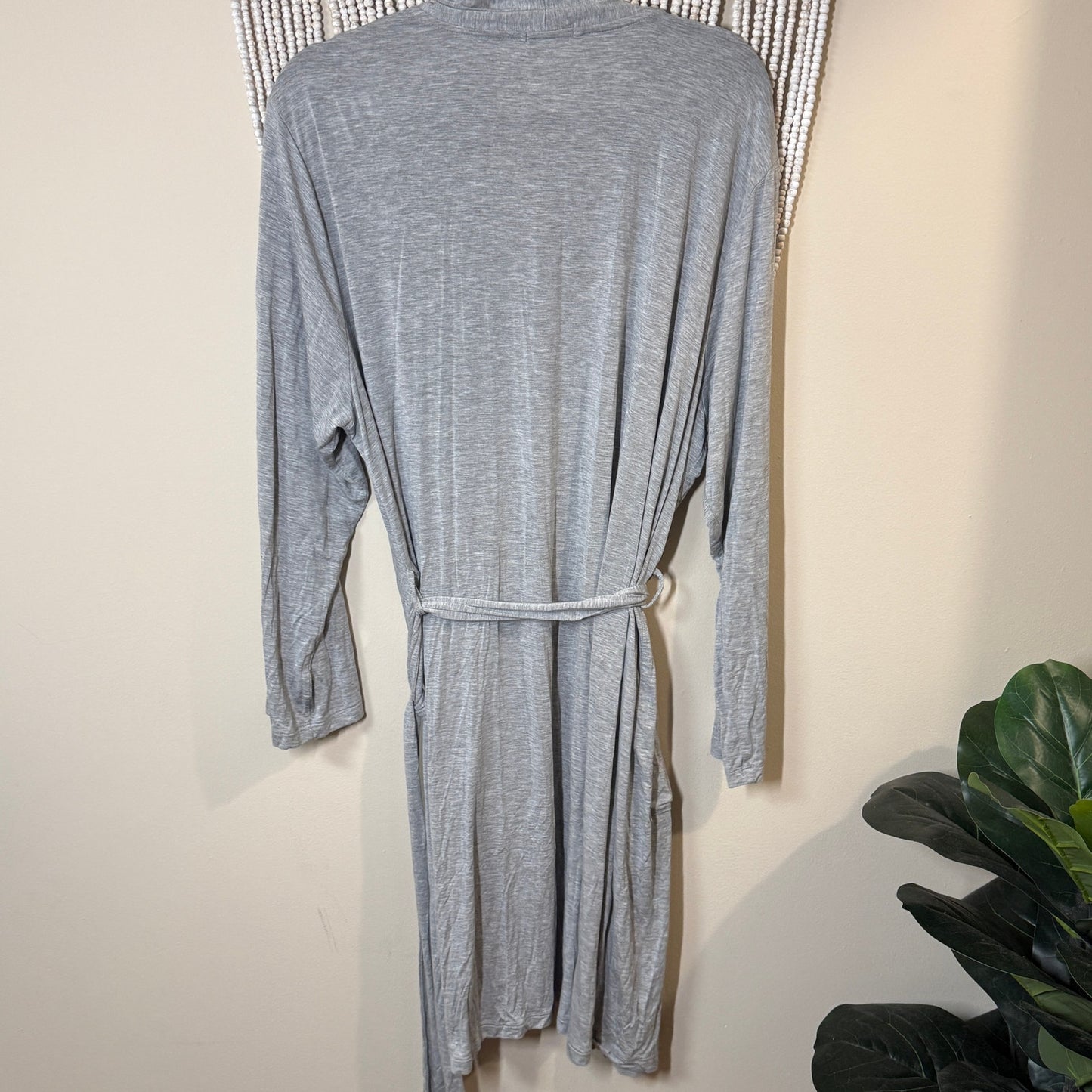 Barefoot Dreams Malibu Collection Grey Bamboo Robe L