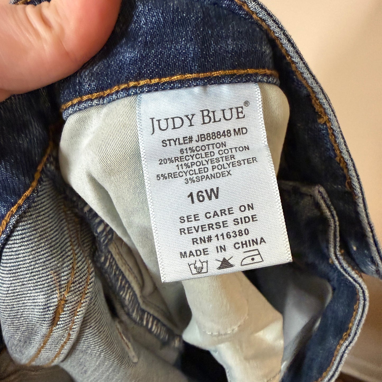 Judy Blue Medium Wash Straight Fit Jeans 16W