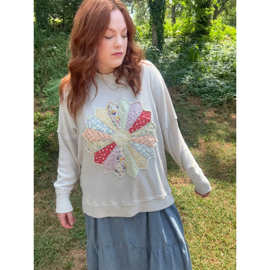 Dresden Daydream Sweatshirt in "Picnic" L-XXL