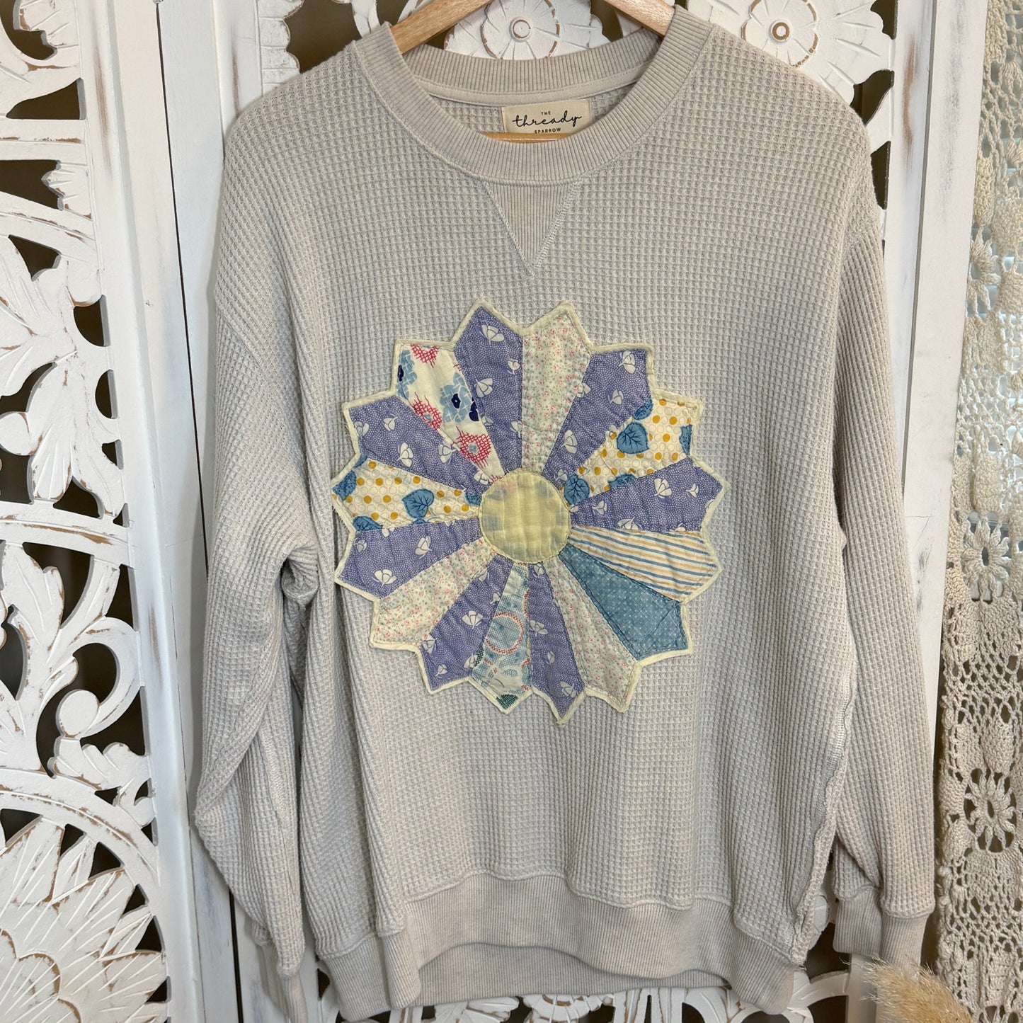 Dresden Daydream Sweatshirt in Perwinkle L/XL