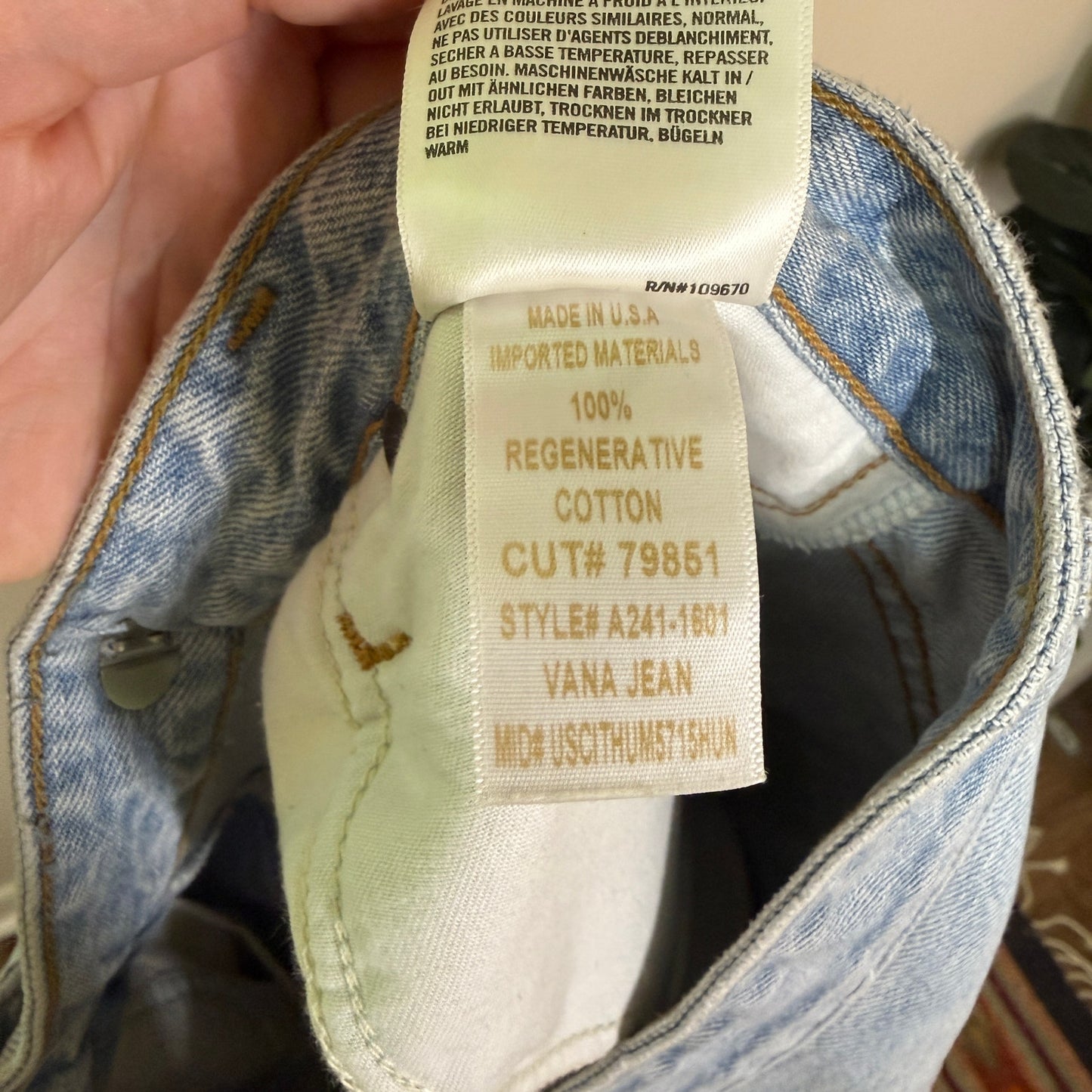 Agolde Light Wash Vana Fold Jean 28