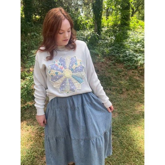 Dresden Daydream Sweatshirt in Perwinkle L/XL