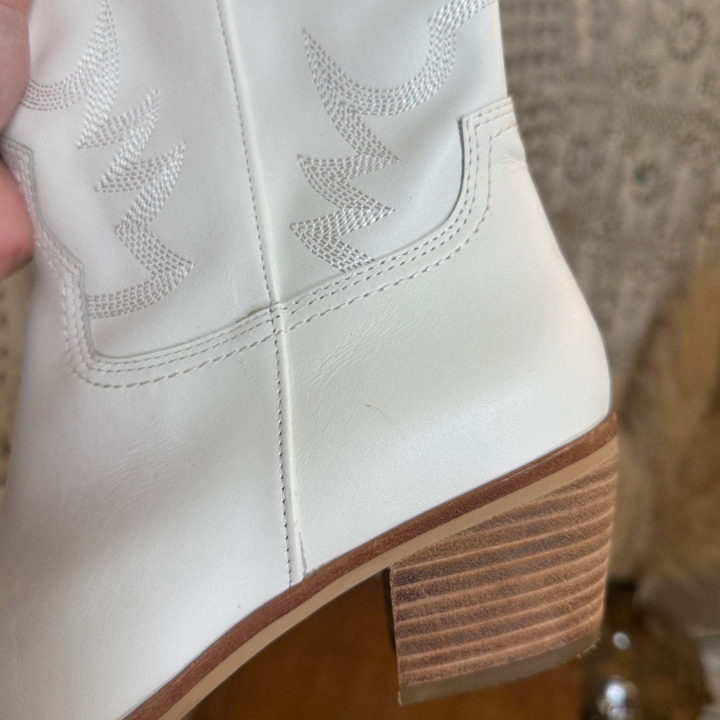 Dolce Vita White Western Cowgirl Boot Size 10