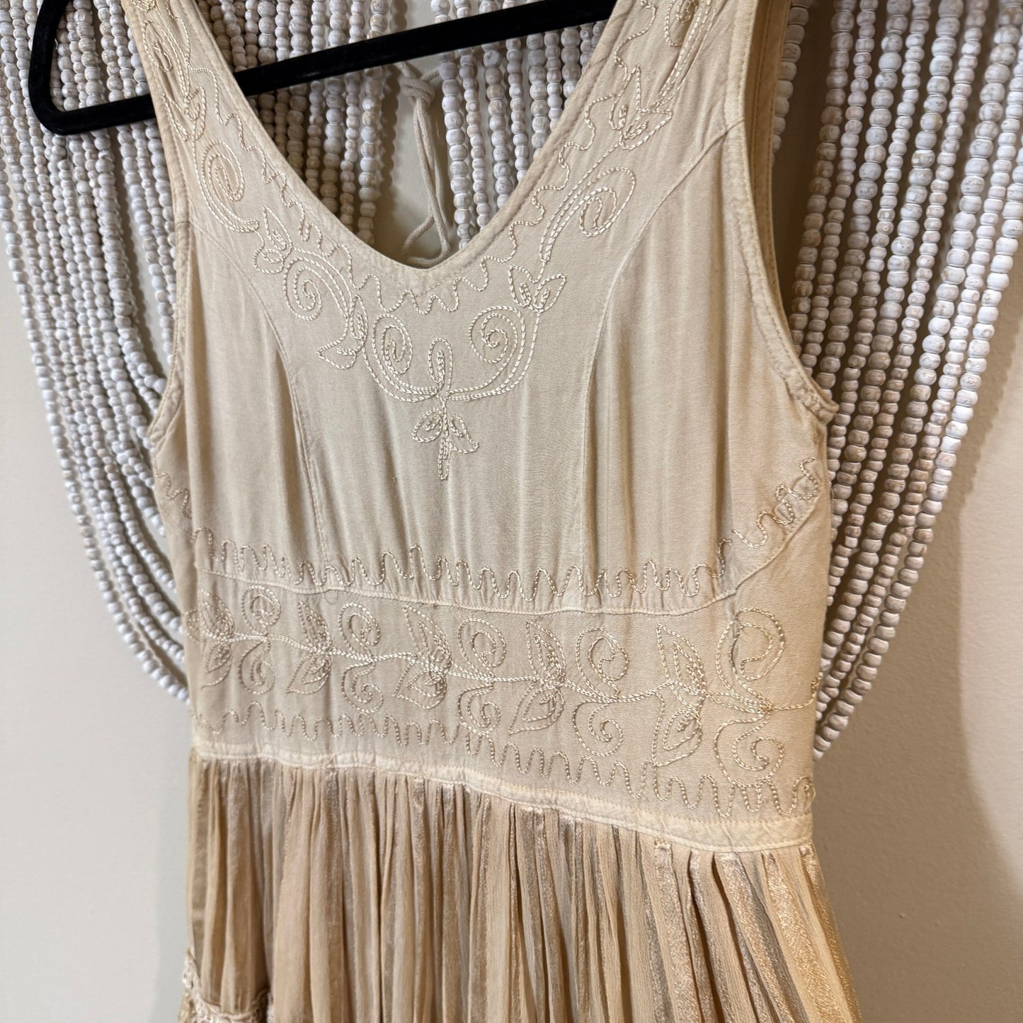 Kirat Rayon Embroidered Detailed Dress S/M