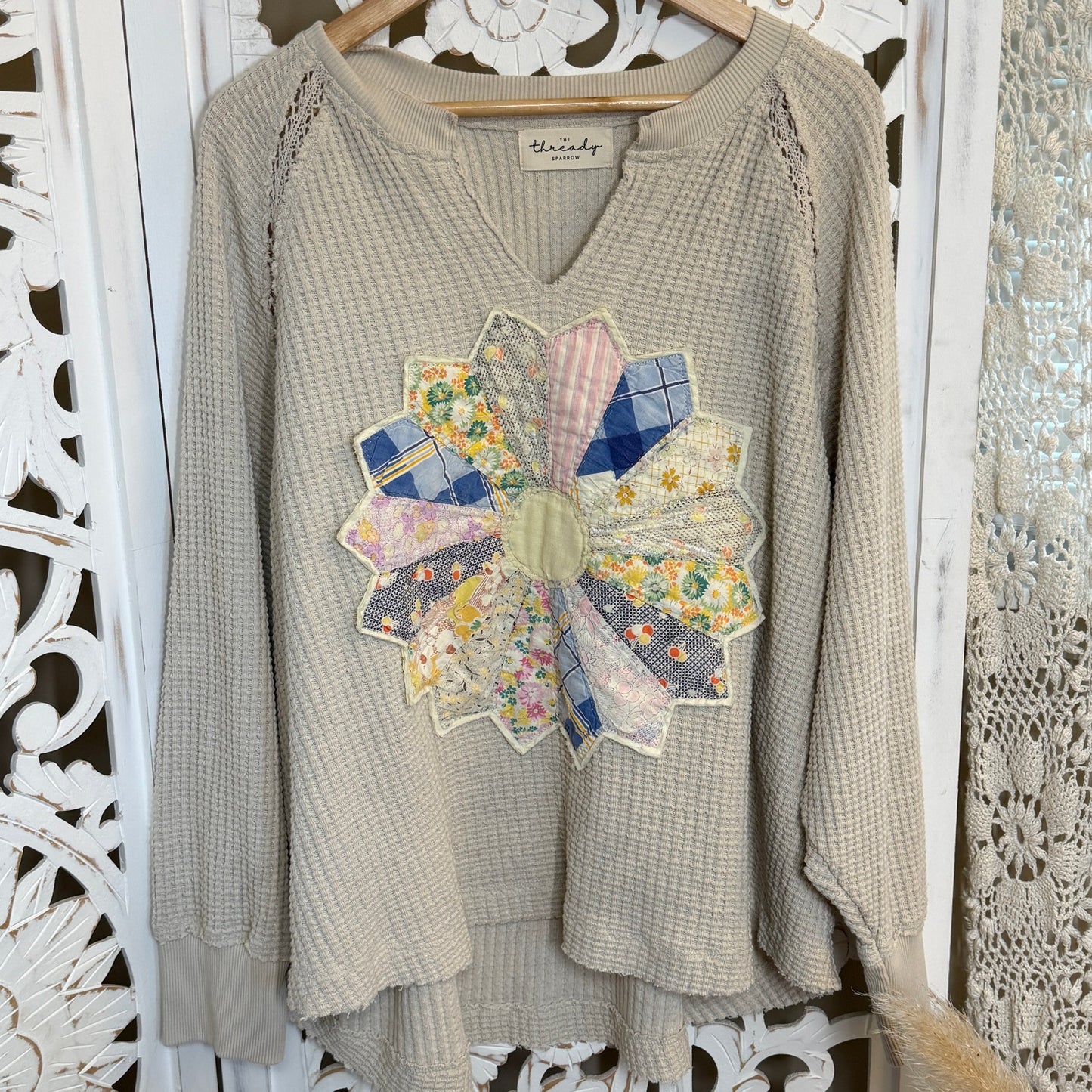 Dresden Daydream Sweatshirt in Multicolor/Waffle Knit XL/XXL
